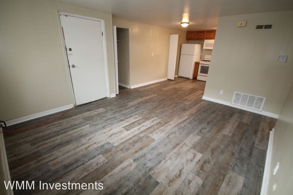 292 Broad Meadows Blvd - Photo 2