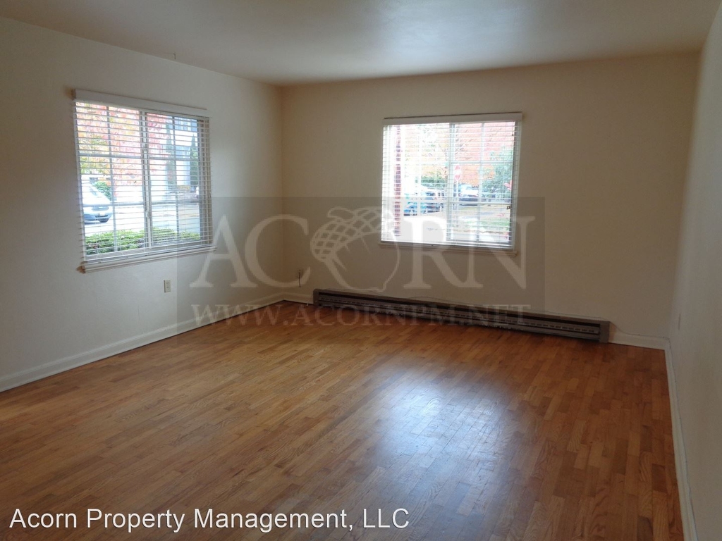 1596 Olive Street - Photo 4