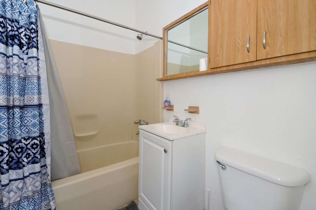 354 East 77th Street - Photo 7