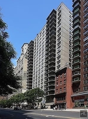 East 34 Street - Photo 10