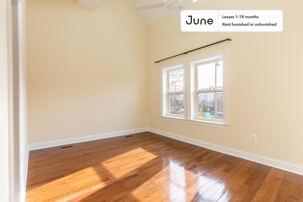 1505 Spring Place Northwest - Photo 16