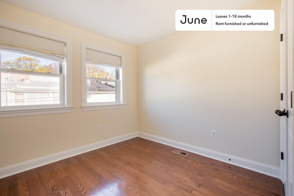 1505 Spring Place Northwest - Photo 18