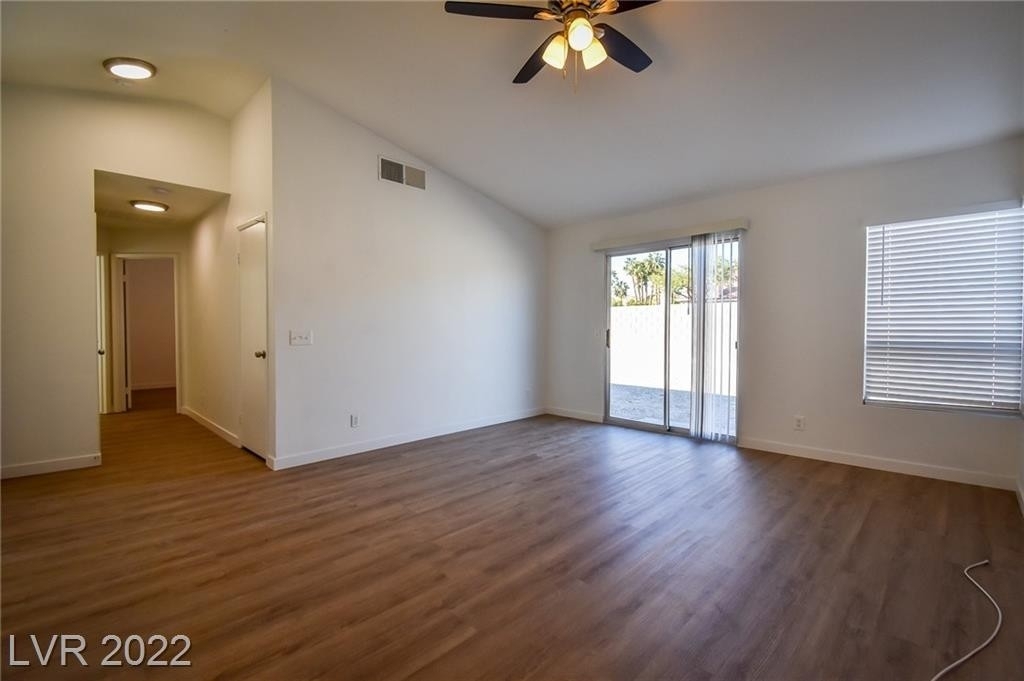 4706 Checker Way - Photo 6