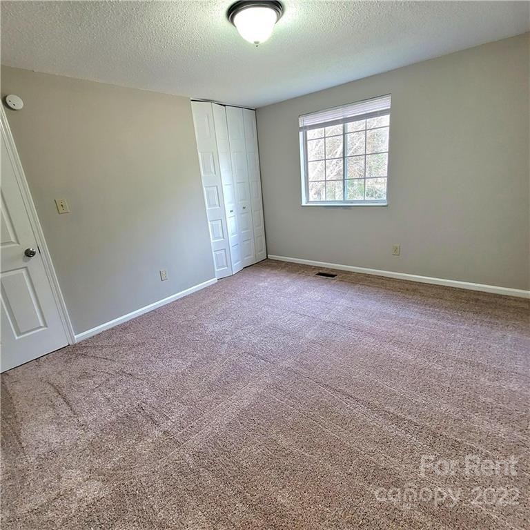 7200 Shadowlake Drive - Photo 18