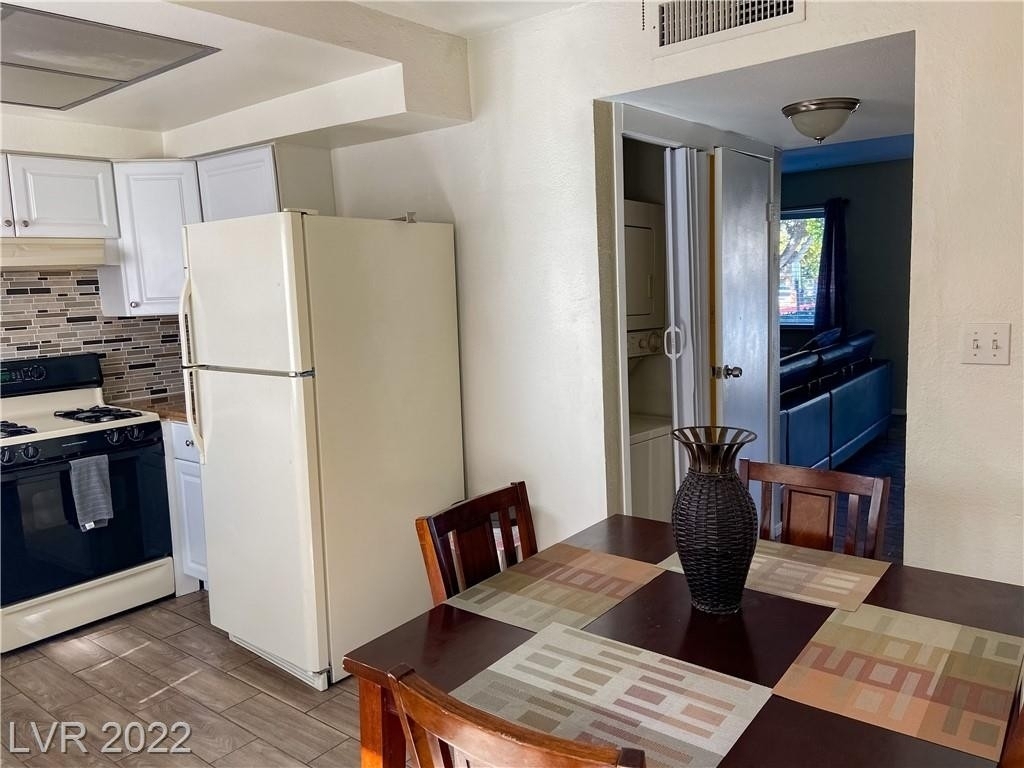 4770 Topaz Street - Photo 3