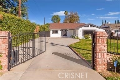 23105 Dolorosa Street - Photo 1