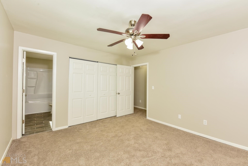 4657 Garden Hills - Photo 7