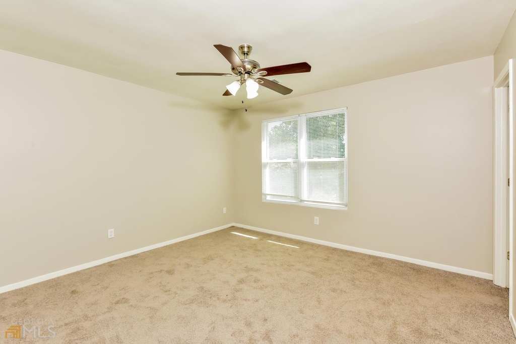 4657 Garden Hills - Photo 12