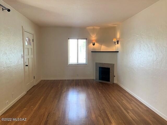 3021 E Linden Street - Photo 2