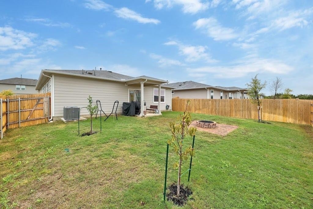 14317  Cantarra Dr - Photo 23