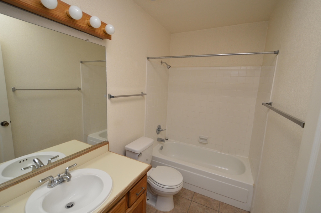 5315 E Beverly Fair Drive - Photo 4