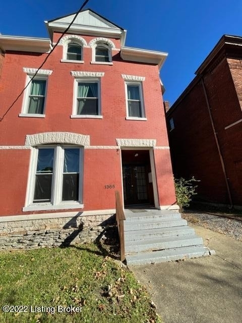 1365 S Brook St - Photo 10