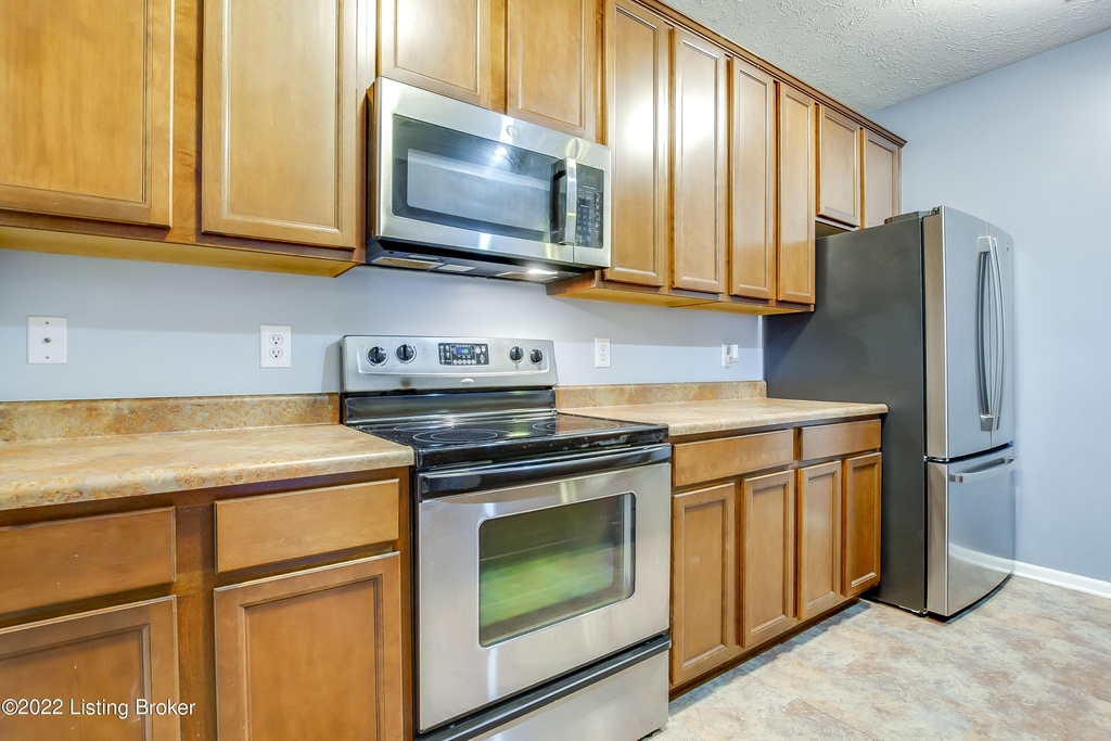 2600 Aristocrat Pl - Photo 4