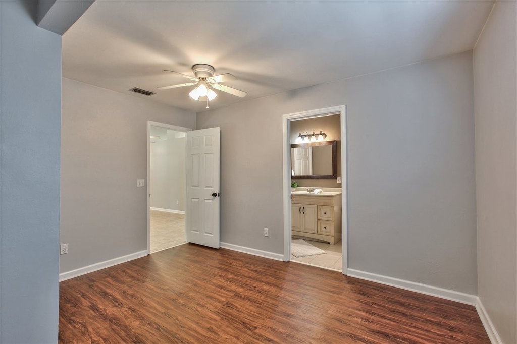 7805 N Briarcreek - Photo 16