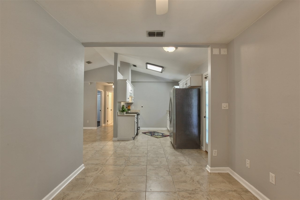 7805 N Briarcreek - Photo 14