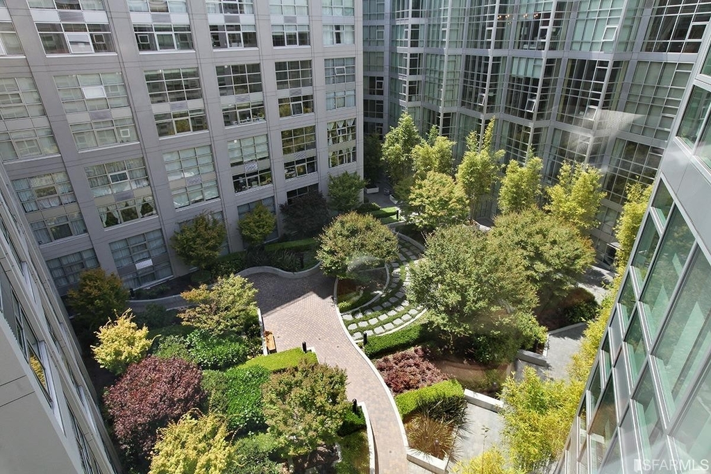 200 Brannan Street - Photo 37