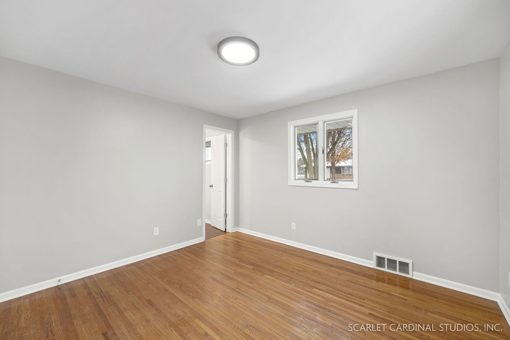 23917 W Norman Avenue - Photo 12