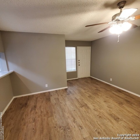 5266 Meadow Rise St - Photo 5