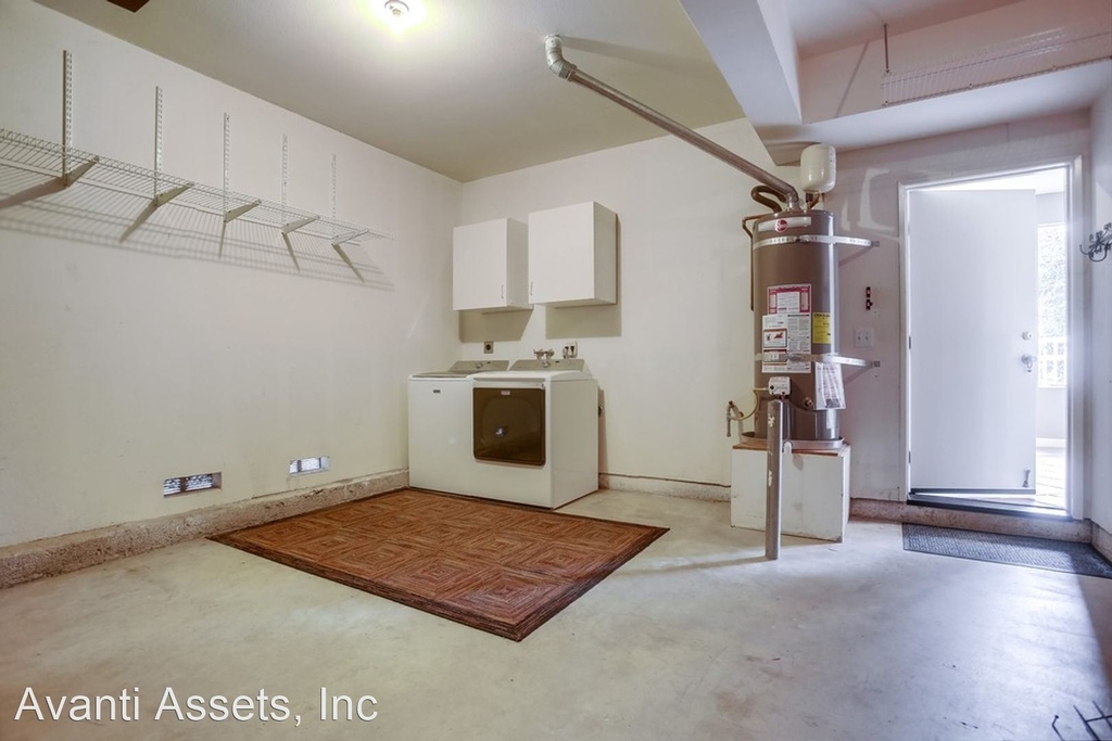 1137 Pacifica Pl - Photo 18