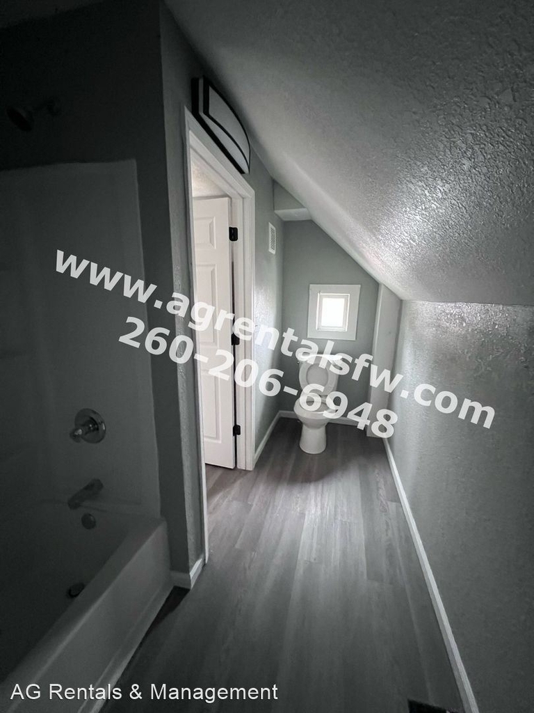 320 W 15th St - Photo 7