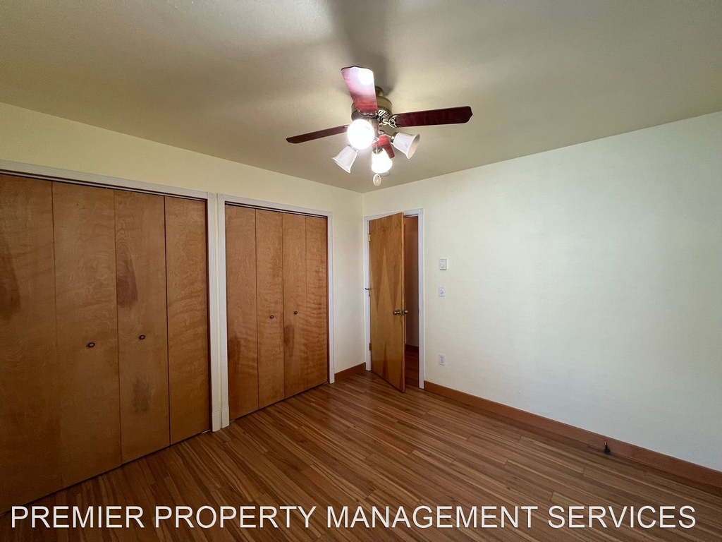 1034 Elm Street - Photo 25