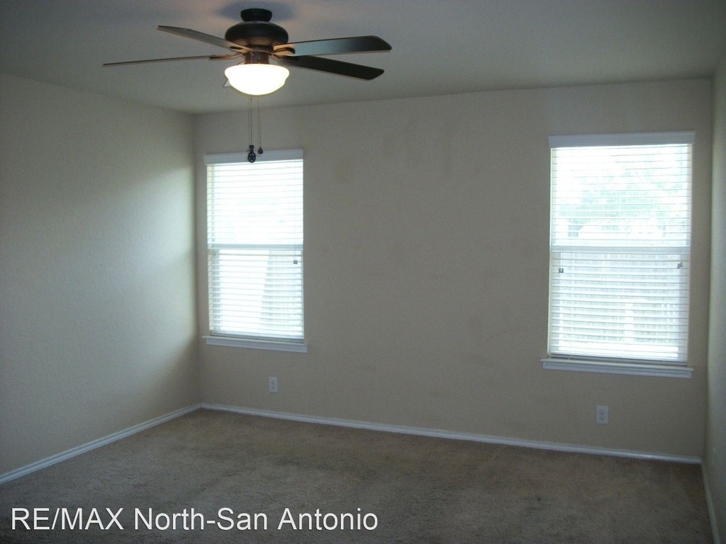 6126 Hackberry Pond - Photo 6