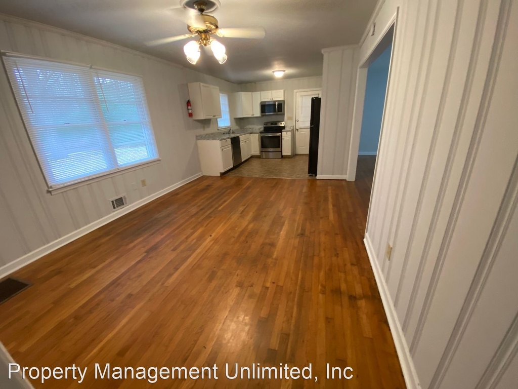 4270 Pinetree Drive Sw - Photo 2