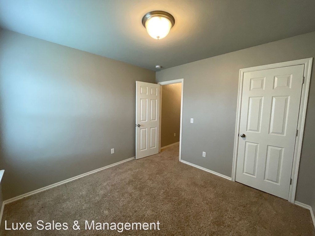 11724 Nw 135th Street - Photo 15