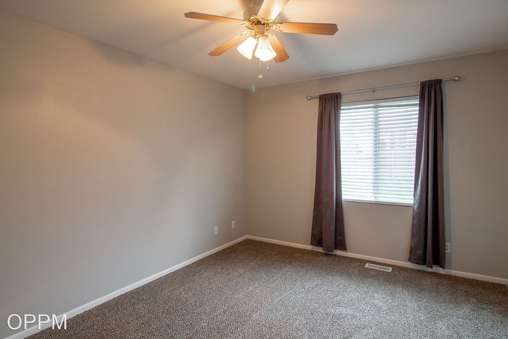 16131 Cherrywood Street - Photo 13