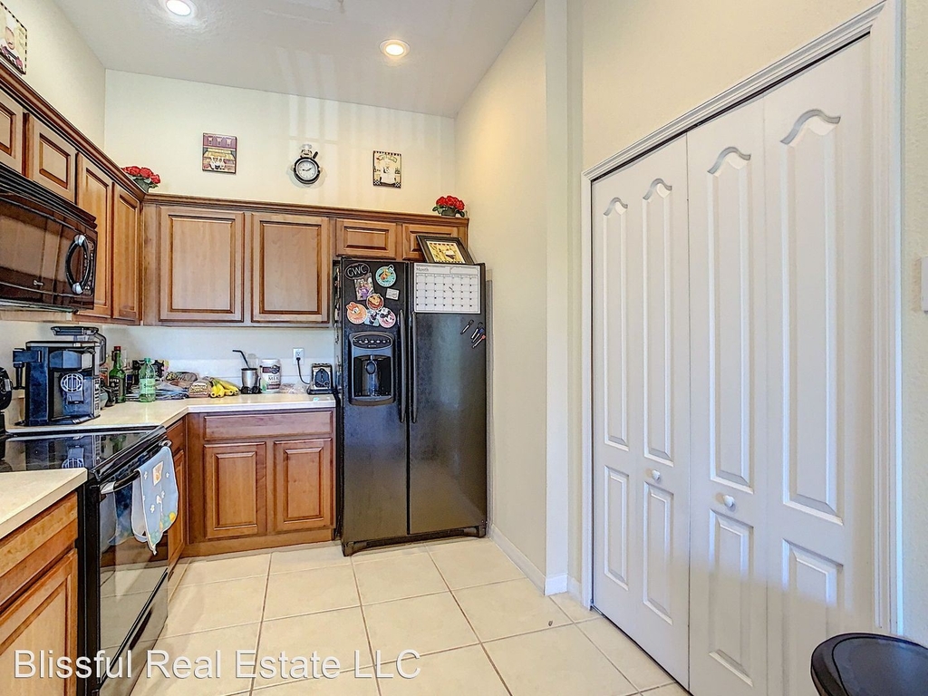 2210 San Jacinto Circle - Photo 11