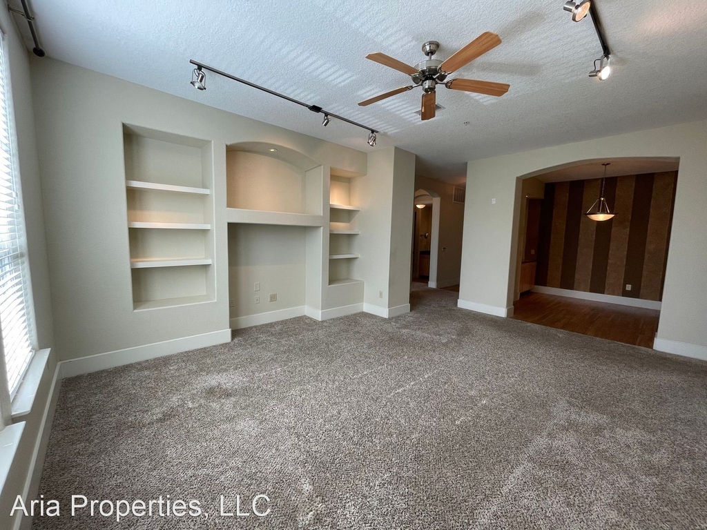 2600 Hillsboro Rd #231 - Photo 4