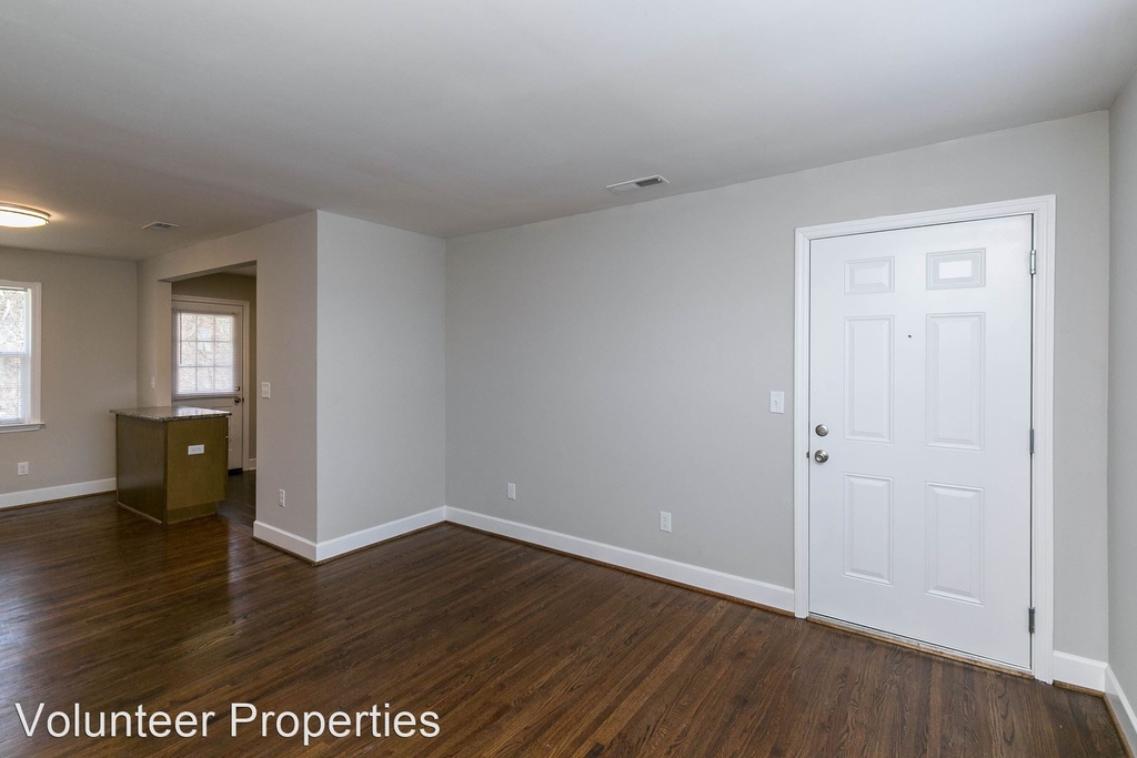 110 Hickory Hill Court - Photo 19