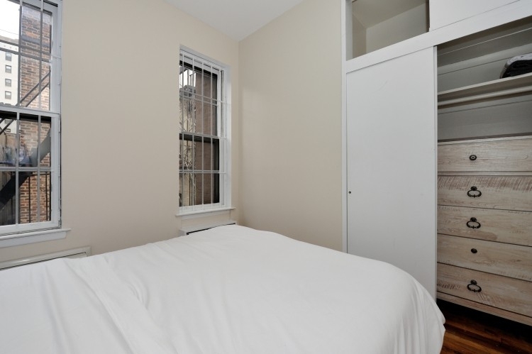 331 East 33rd - Photo 11