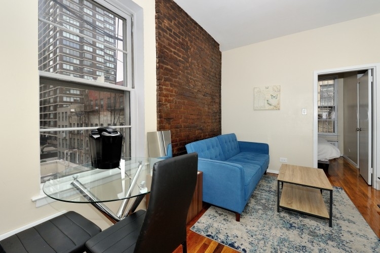 331 East 33rd - Photo 5