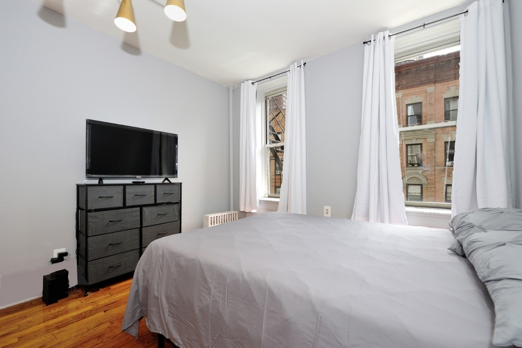 173 East 91st Street - Photo 3