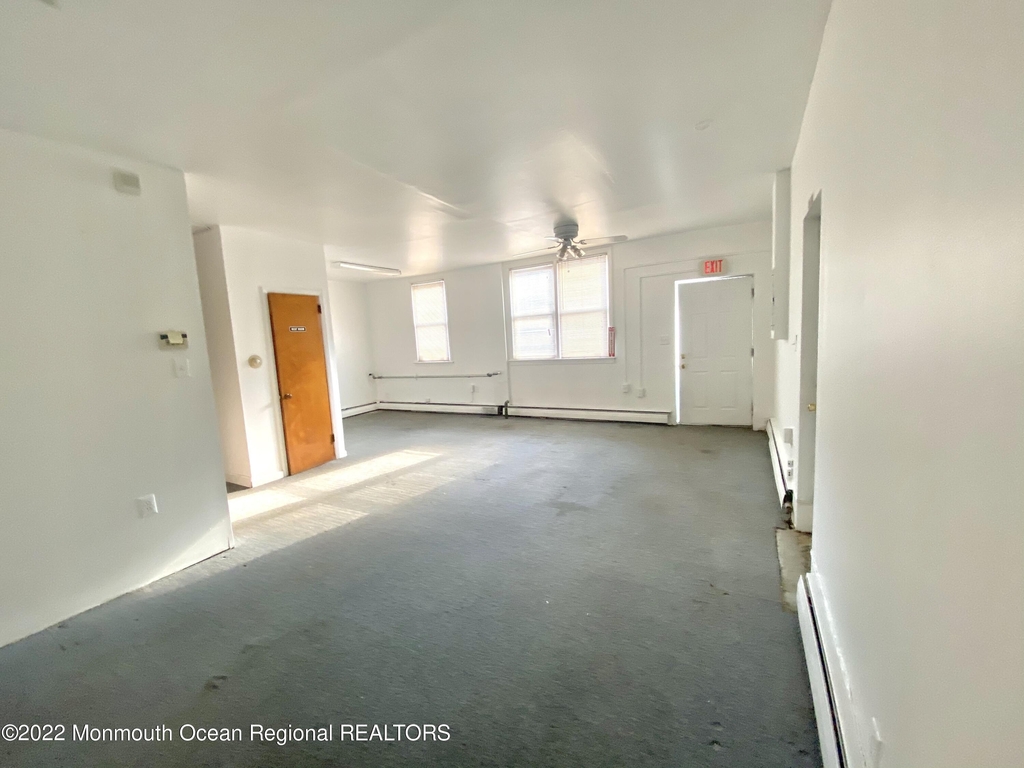 254 State Street - Photo 2