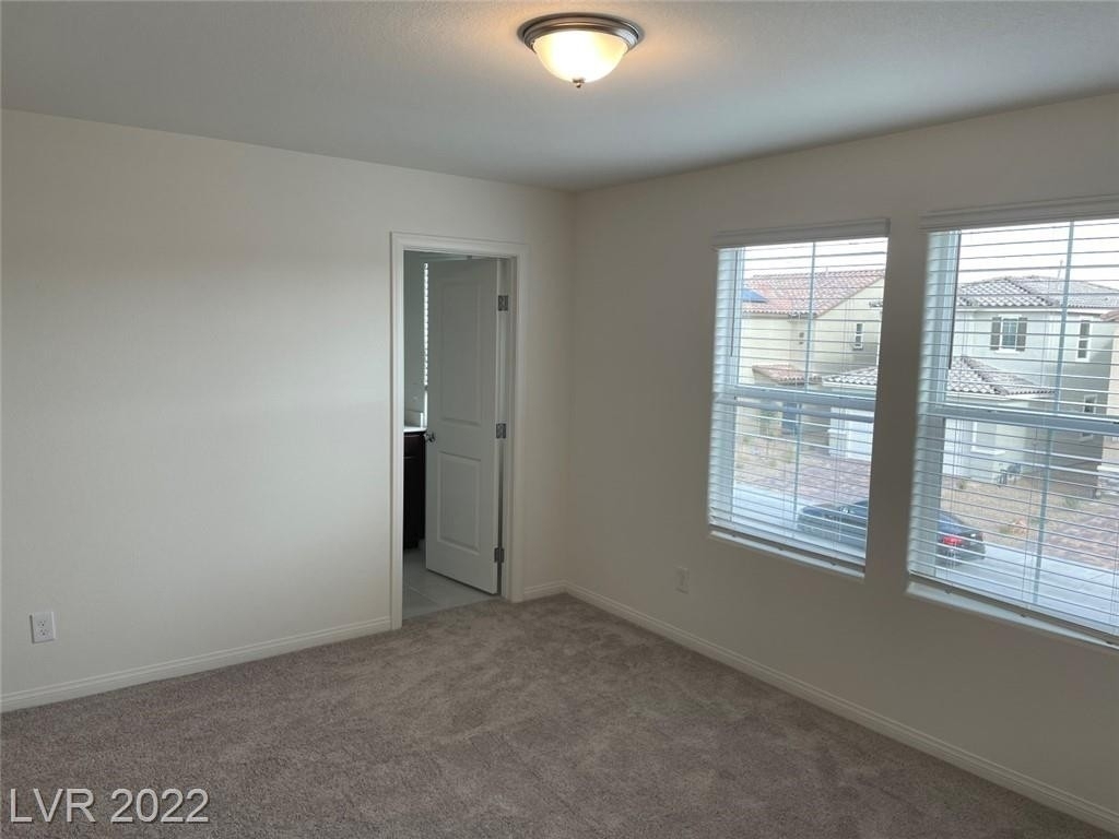 6947 Wildhorse Creek Street - Photo 32