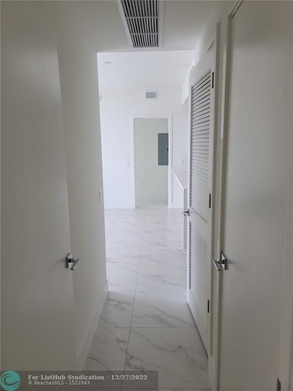 2000 Metropica Way - Photo 14