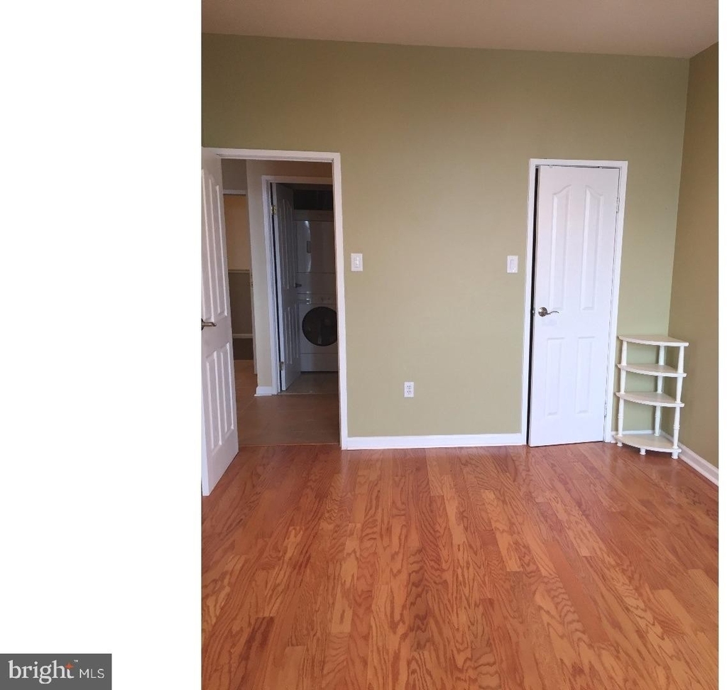 1601 Spring Garden Street - Photo 8