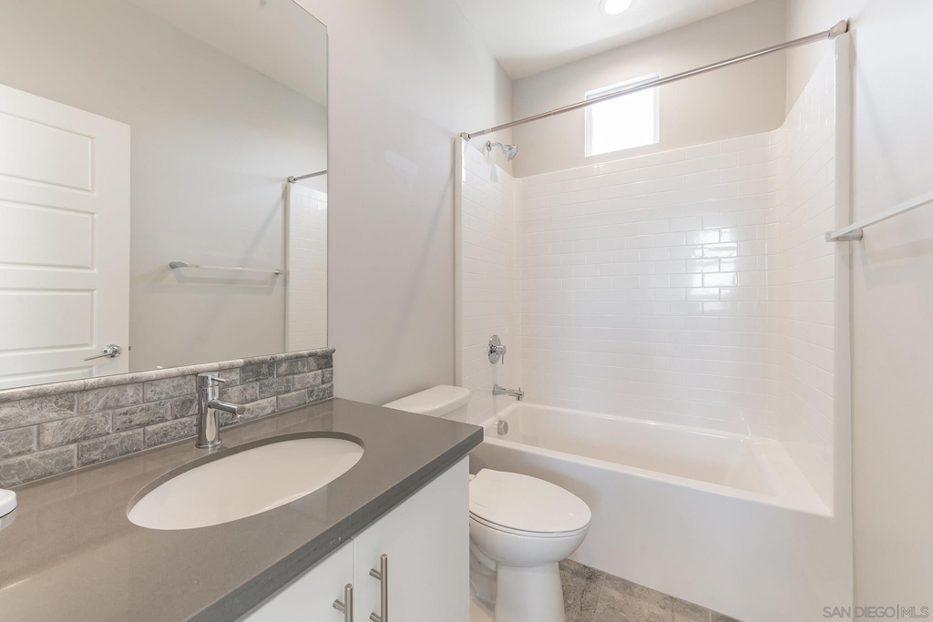 2240 Element Way - Photo 11