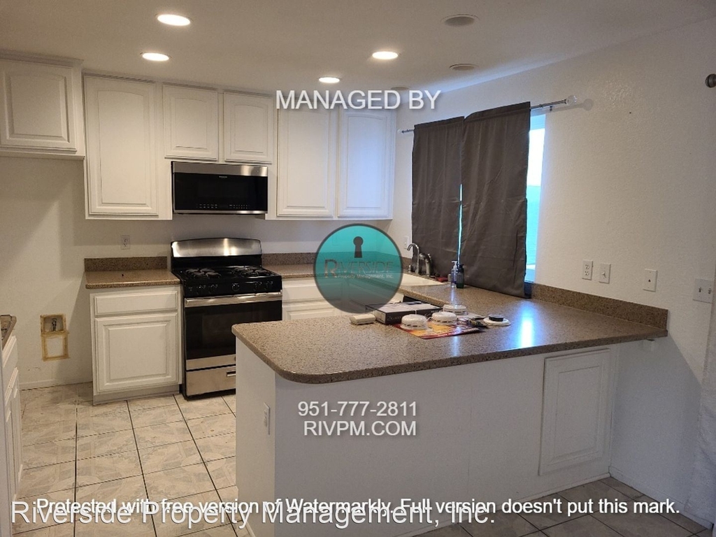 2081 River Rd - Photo 6