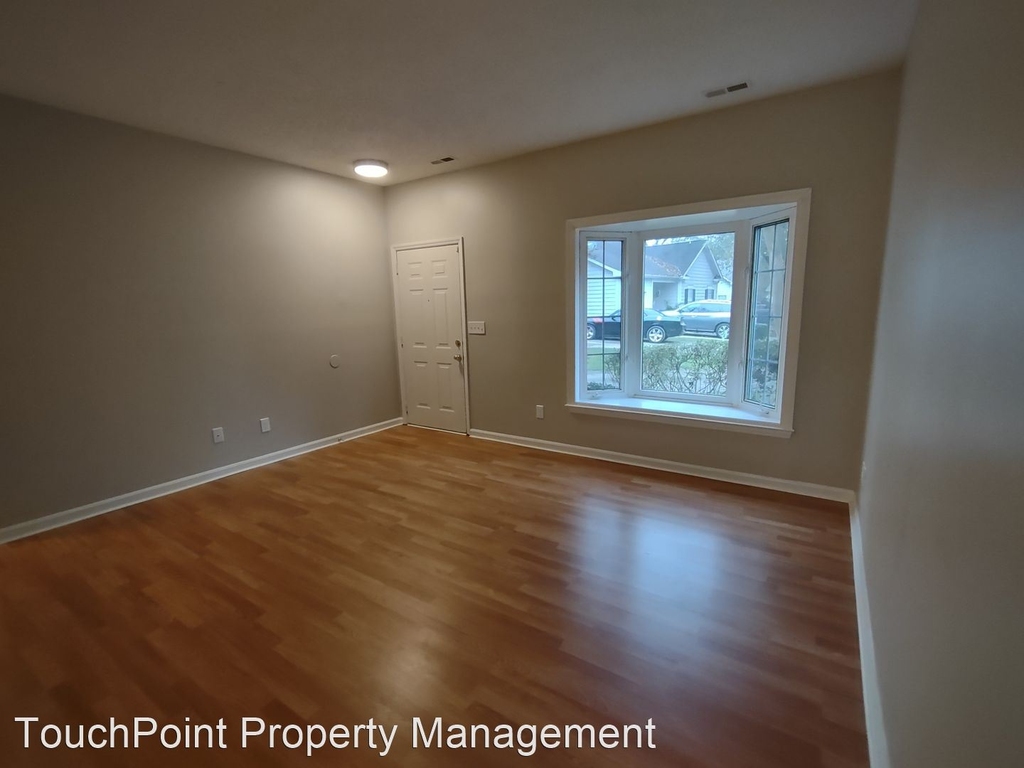 4702 Topsail Ct. - Photo 3