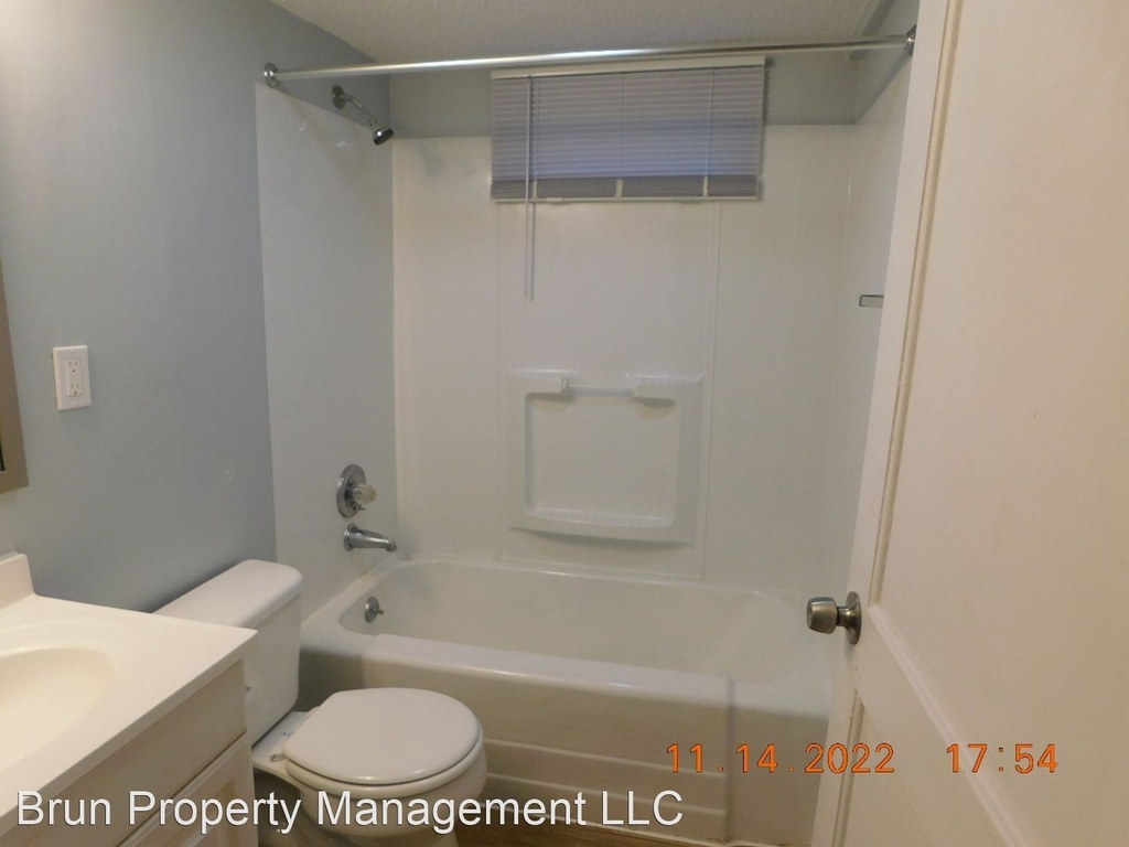 226 Lynnwood Dr., #3 - Photo 26