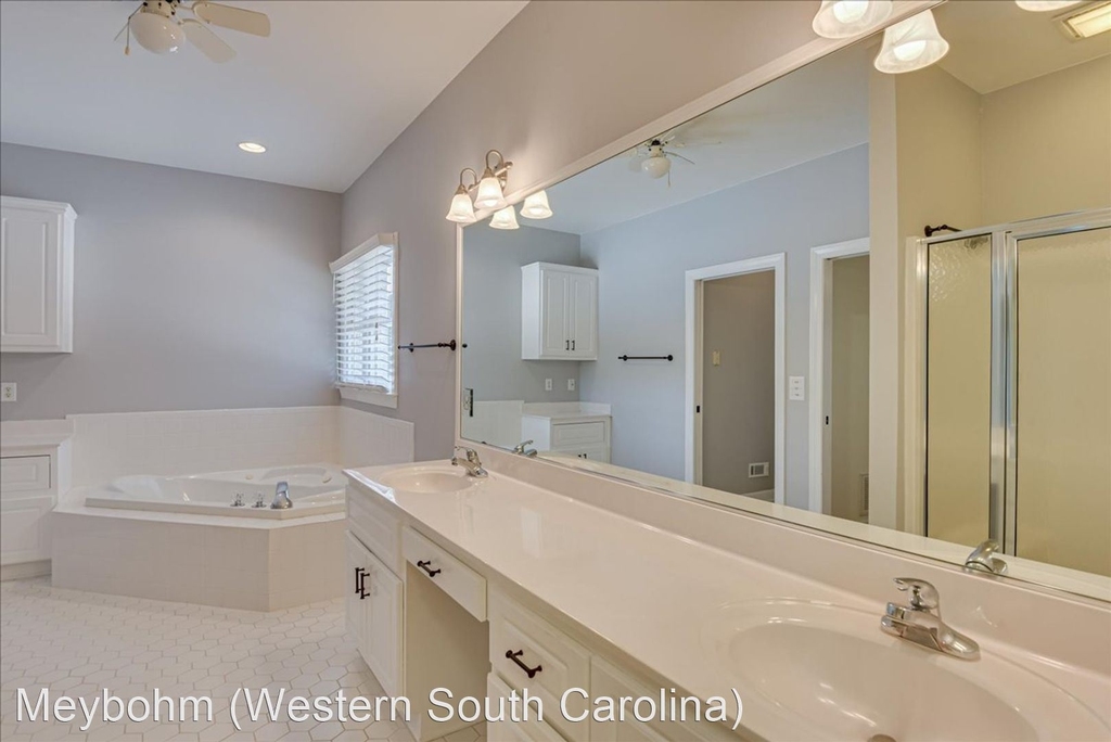 356 Magnolia Lake Court - Photo 27