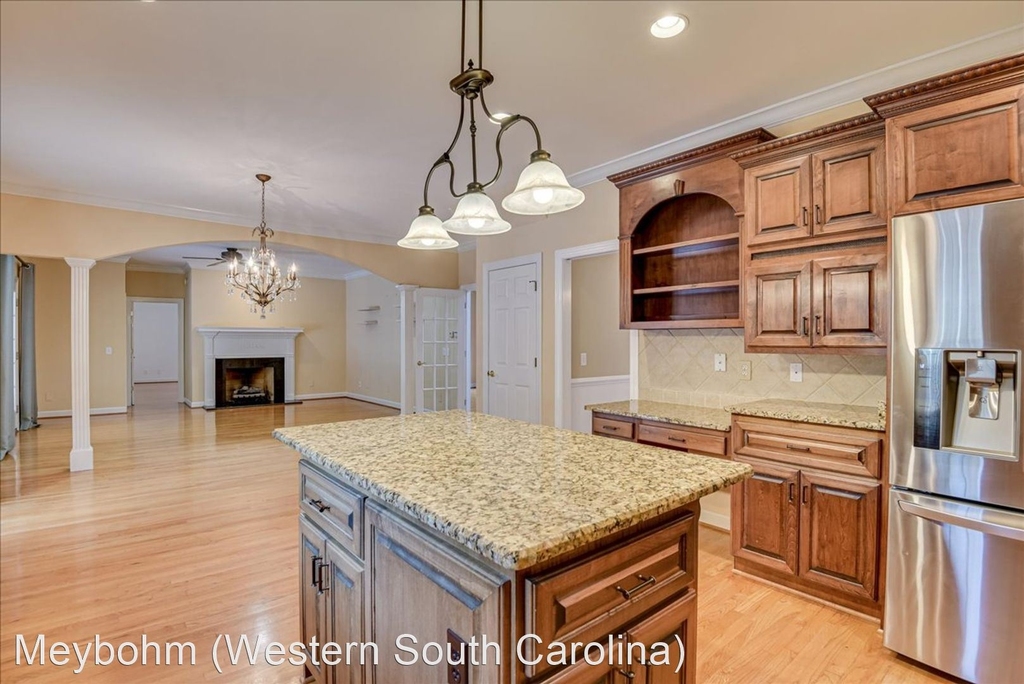 356 Magnolia Lake Court - Photo 14