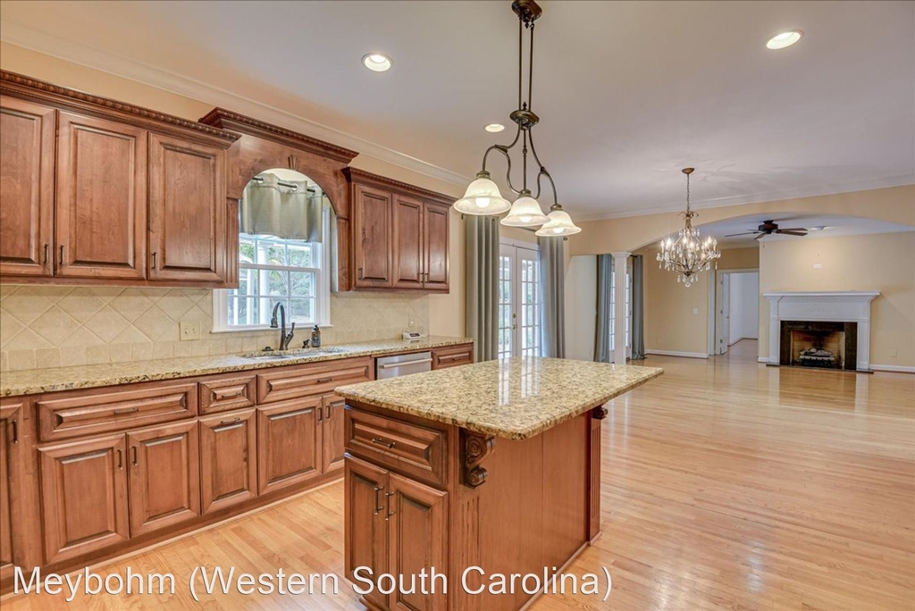 356 Magnolia Lake Court - Photo 15