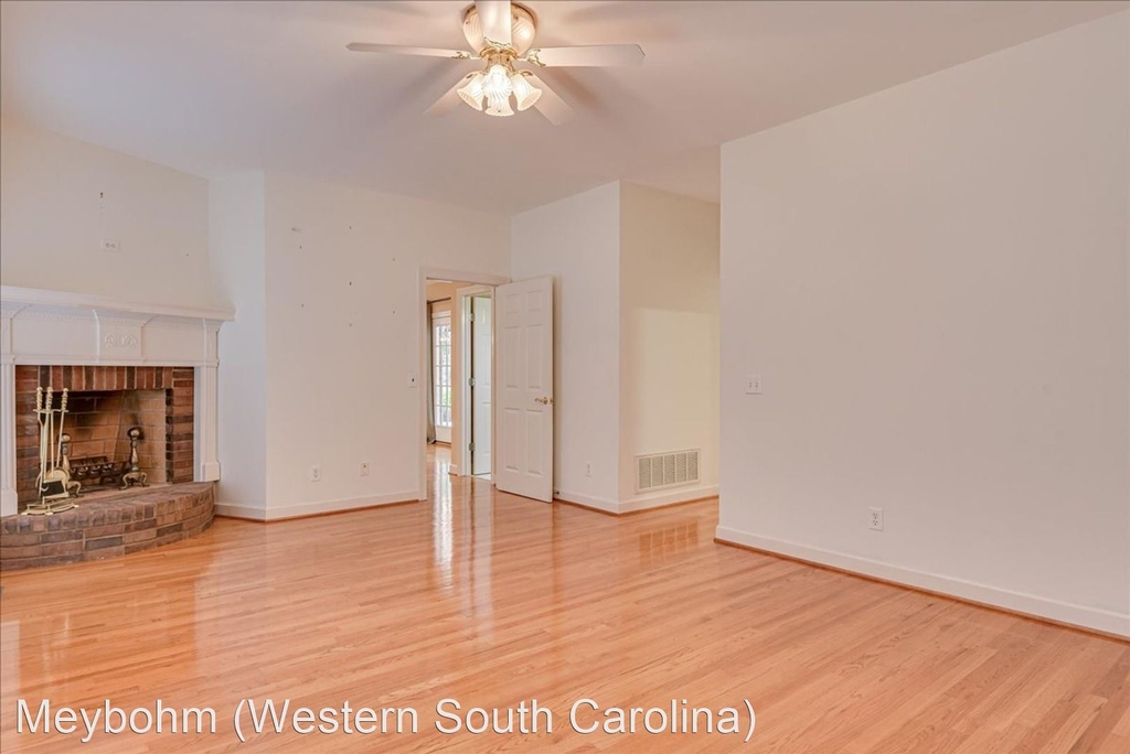 356 Magnolia Lake Court - Photo 23