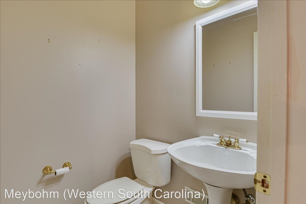 356 Magnolia Lake Court - Photo 21