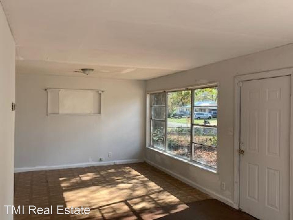 505 Lovett Street - Photo 2