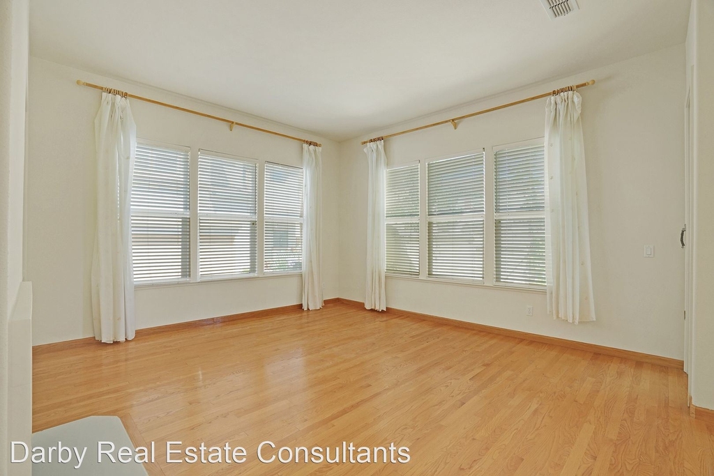 5281 Arrezzo Street - Photo 20